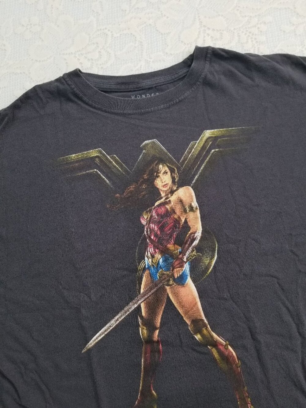 Wonder Woman Brown T-Shirt XL (46/48), DC Comics Graphic Superhero Fan